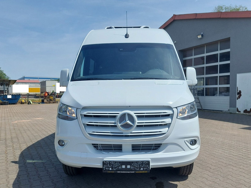 Mercedes-Benz 519 Sprinter AHK - Minibus, Putnički kombi: slika Mercedes-Benz 519 Sprinter AHK - Minibus, Putnički kombi Mercedes-Benz 519 Sprinter AHK - Minibus, Putnički kombi: slika Mercedes-Benz 519 Sprinter AHK - Minibus, Putnički kombi