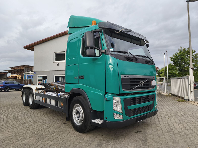 Volvo FH470 Meiller Abrollkipper 6x4 Euro 5 AHK (8) - Kamion s kukastom dizalicom: slika Volvo FH470 Meiller Abrollkipper 6x4 Euro 5 AHK (8) - Kamion s kukastom dizalicom Volvo FH470 Meiller Abrollkipper 6x4 Euro 5 AHK (8) - Kamion s kukastom dizalicom: slika Volvo FH470 Meiller Abrollkipper 6x4 Euro 5 AHK (8) - Kamion s kukastom dizalicom
