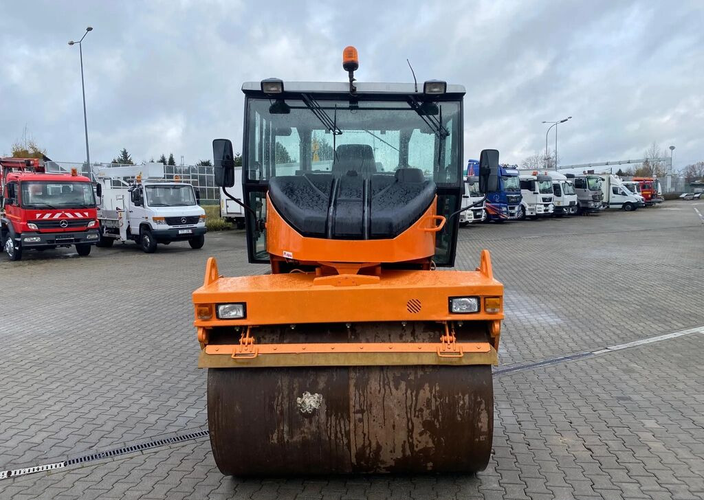 Ammann AV95-2 / Vibrations / 1 Owner / NEW Service - Cestovni valjak: slika Ammann AV95-2 / Vibrations / 1 Owner / NEW Service - Cestovni valjak Ammann AV95-2 / Vibrations / 1 Owner / NEW Service - Cestovni valjak: slika Ammann AV95-2 / Vibrations / 1 Owner / NEW Service - Cestovni valjak
