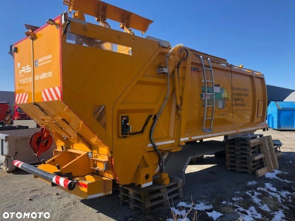 Diversen Kadussis CRV2000 Steco - Karoserija za kamione za smeće: slika  Diversen Kadussis CRV2000 Steco - Karoserija za kamione za smeće Diversen Kadussis CRV2000 Steco - Karoserija za kamione za smeće: slika  Diversen Kadussis CRV2000 Steco - Karoserija za kamione za smeće