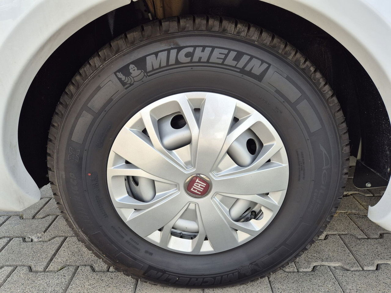 Novi Integrirani kamper Fiat H4109 VIP / Brand NEW Laika H4109 VIP / Brand NEW: slika Novi Integrirani kamper Fiat H4109 VIP / Brand NEW Laika H4109 VIP / Brand NEW