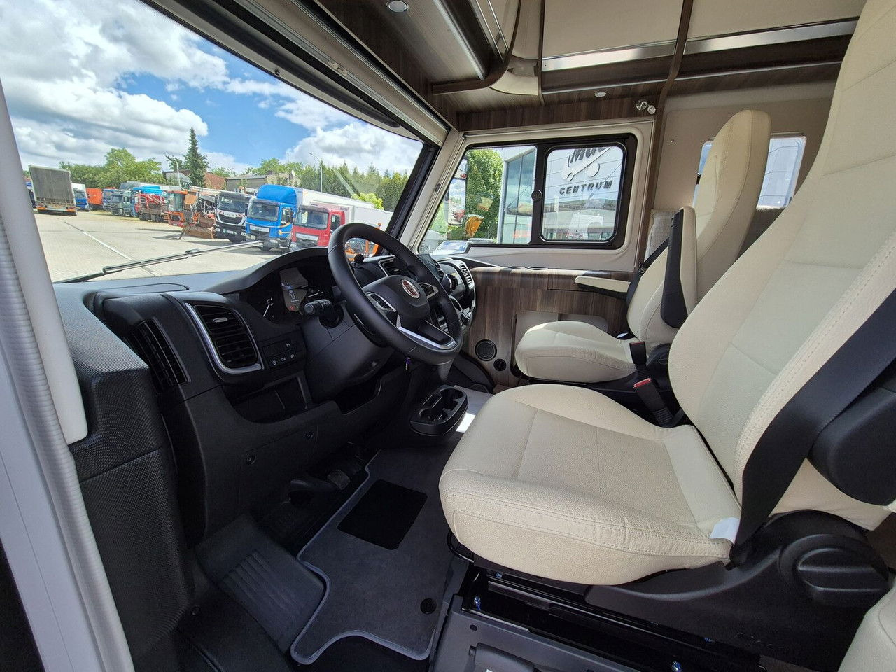 Novi Integrirani kamper Fiat H4109 VIP / Brand NEW Laika H4109 VIP / Brand NEW: slika Novi Integrirani kamper Fiat H4109 VIP / Brand NEW Laika H4109 VIP / Brand NEW