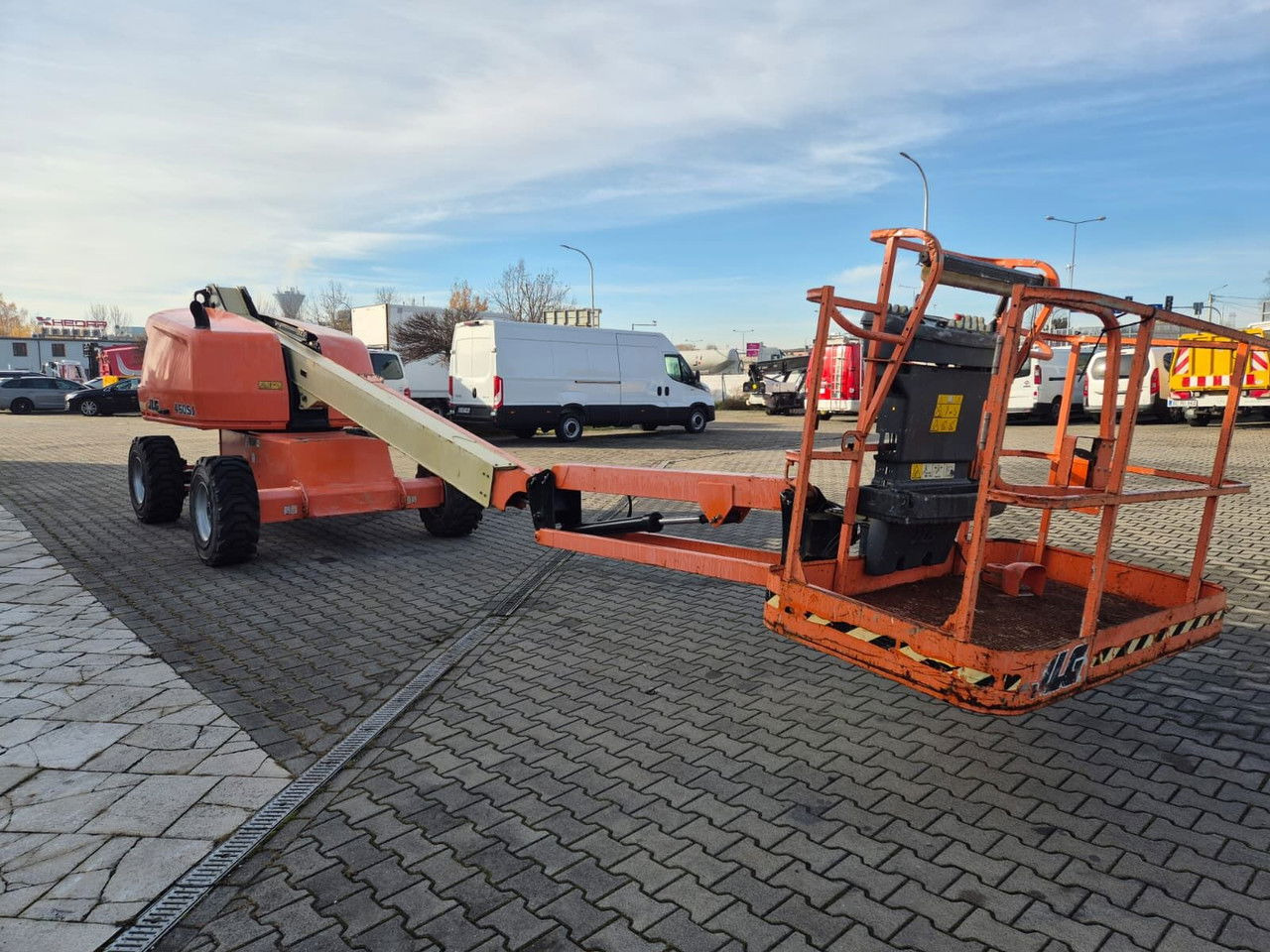 JLG 460SJ 4X4 / 1 Owner / Works Great - Zglobni krak: slika JLG 460SJ 4X4 / 1 Owner / Works Great - Zglobni krak JLG 460SJ 4X4 / 1 Owner / Works Great - Zglobni krak: slika JLG 460SJ 4X4 / 1 Owner / Works Great - Zglobni krak