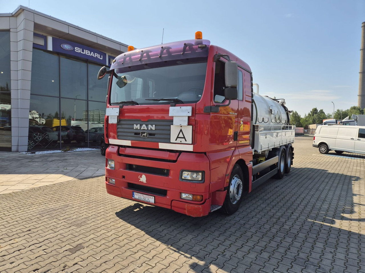 MAN TGA 26.400 ADR / Jurop / 6X4 / capt12m3+1m3 / Technical warra - Vakum kamion: slika MAN TGA 26.400 ADR / Jurop / 6X4 / capt12m3+1m3 / Technical warra - Vakum kamion MAN TGA 26.400 ADR / Jurop / 6X4 / capt12m3+1m3 / Technical warra - Vakum kamion: slika MAN TGA 26.400 ADR / Jurop / 6X4 / capt12m3+1m3 / Technical warra - Vakum kamion