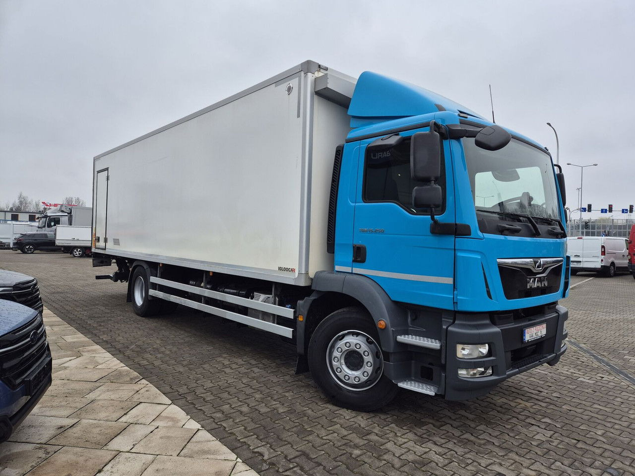 MAN TGM 15.250 Cheapest in the whole EU/ 1 Owner / Serviced AT MAN - Kamion hladnjača: slika MAN TGM 15.250 Cheapest in the whole EU/ 1 Owner / Serviced AT MAN - Kamion hladnjača MAN TGM 15.250 Cheapest in the whole EU/ 1 Owner / Serviced AT MAN - Kamion hladnjača: slika MAN TGM 15.250 Cheapest in the whole EU/ 1 Owner / Serviced AT MAN - Kamion hladnjača