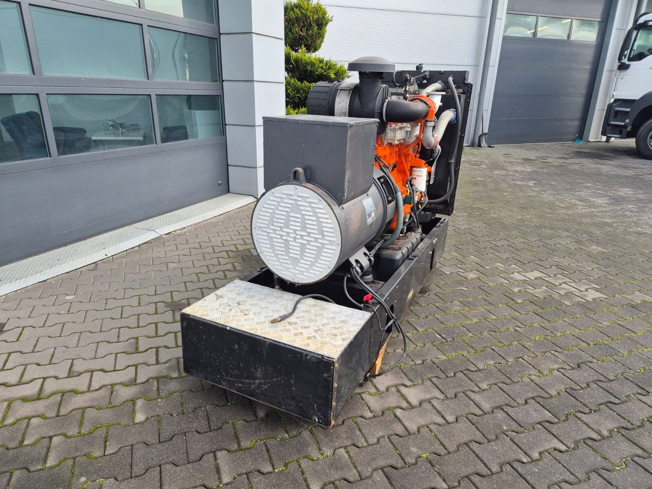 Mecc Alte ECP34 2S4 - FTP Engine,126kVA,New oils, filters, L Mecc Alte ECP34 2S4 - FTP Engine,126kVA,New oils, filters, Like New - Generatorski set: slika Mecc Alte ECP34 2S4 - FTP Engine,126kVA,New oils, filters, L Mecc Alte ECP34 2S4 - FTP Engine,126kVA,New oils, filters, Like New - Generatorski set Mecc Alte ECP34 2S4 - FTP Engine,126kVA,New oils, filters, L Mecc Alte ECP34 2S4 - FTP Engine,126kVA,New oils, filters, Like New - Generatorski set: slika Mecc Alte ECP34 2S4 - FTP Engine,126kVA,New oils, filters, L Mecc Alte ECP34 2S4 - FTP Engine,126kVA,New oils, filters, Like New - Generatorski set