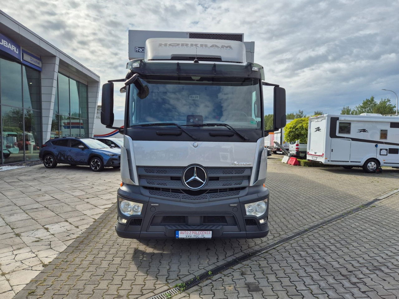 Mercedes-Benz Antos 2532 L / Frigoblock / 1 Owner / Works Great - Kamion hladnjača: slika Mercedes-Benz Antos 2532 L / Frigoblock / 1 Owner / Works Great - Kamion hladnjača Mercedes-Benz Antos 2532 L / Frigoblock / 1 Owner / Works Great - Kamion hladnjača: slika Mercedes-Benz Antos 2532 L / Frigoblock / 1 Owner / Works Great - Kamion hladnjača