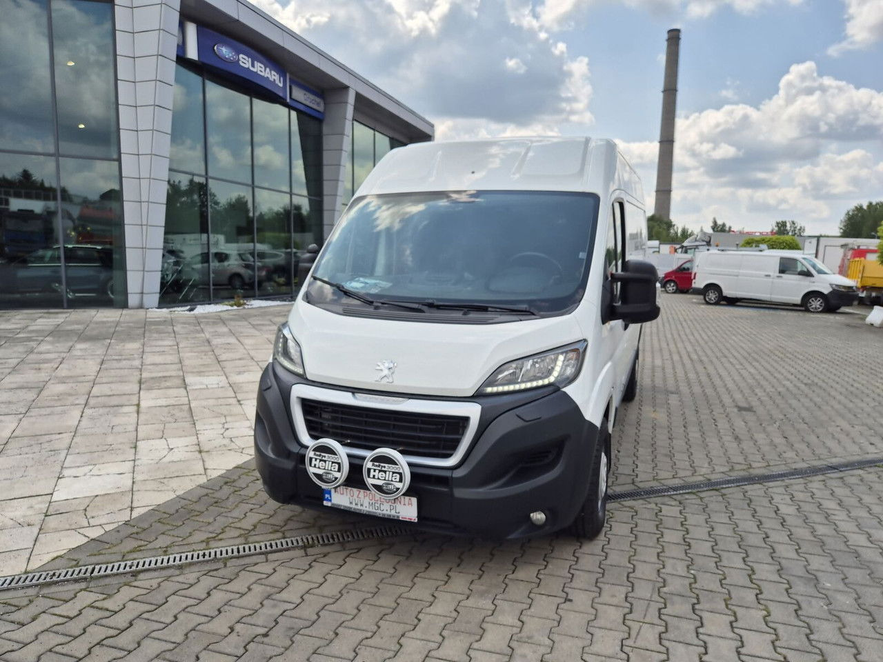 Peugeot Boxer 335 2.0 HDI / Webasto / L2H2 / 1 Owner - Furgon: slika Peugeot Boxer 335 2.0 HDI / Webasto / L2H2 / 1 Owner - Furgon Peugeot Boxer 335 2.0 HDI / Webasto / L2H2 / 1 Owner - Furgon: slika Peugeot Boxer 335 2.0 HDI / Webasto / L2H2 / 1 Owner - Furgon