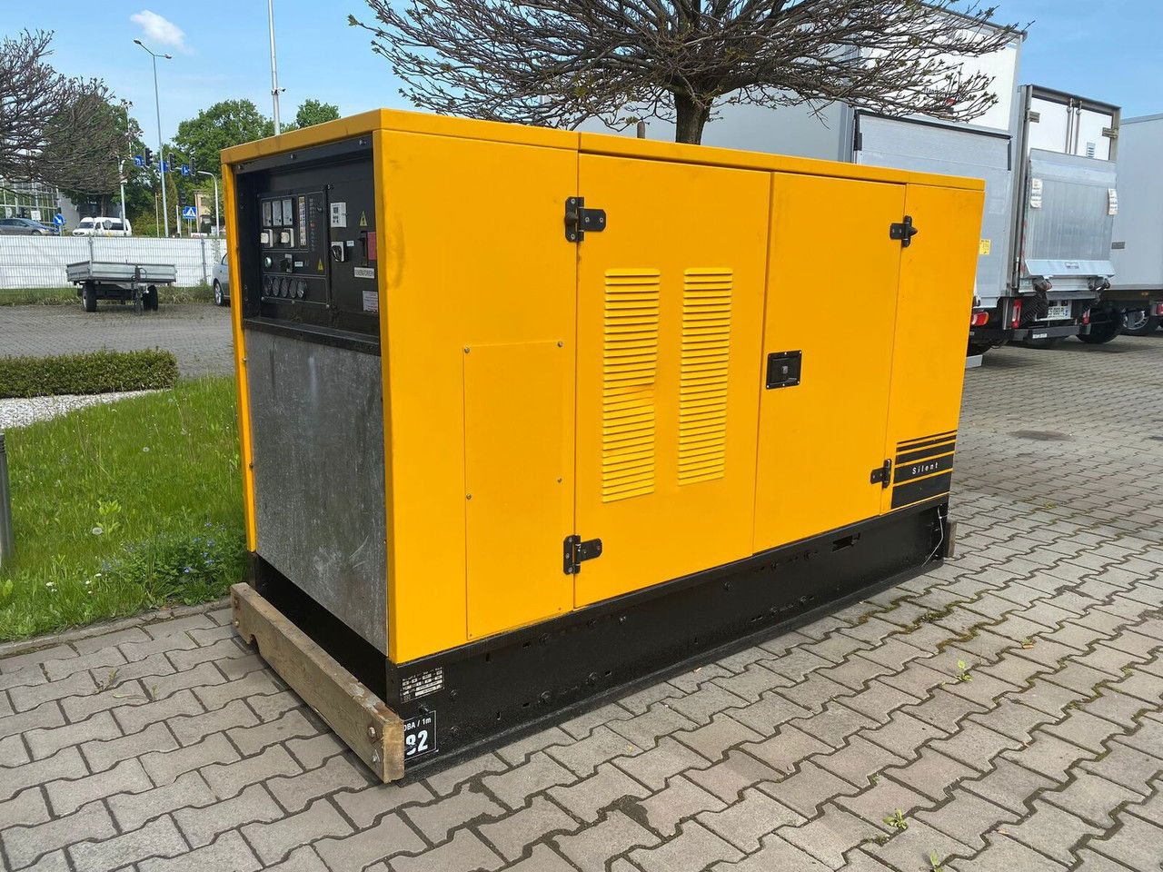 SDMO NS 60 W M, Silent generator 60kVA, 48KW NS 60 W M, Silent generator 60kVA, 48KW - Generatorski set: slika SDMO NS 60 W M, Silent generator 60kVA, 48KW NS 60 W M, Silent generator 60kVA, 48KW - Generatorski set SDMO NS 60 W M, Silent generator 60kVA, 48KW NS 60 W M, Silent generator 60kVA, 48KW - Generatorski set: slika SDMO NS 60 W M, Silent generator 60kVA, 48KW NS 60 W M, Silent generator 60kVA, 48KW - Generatorski set