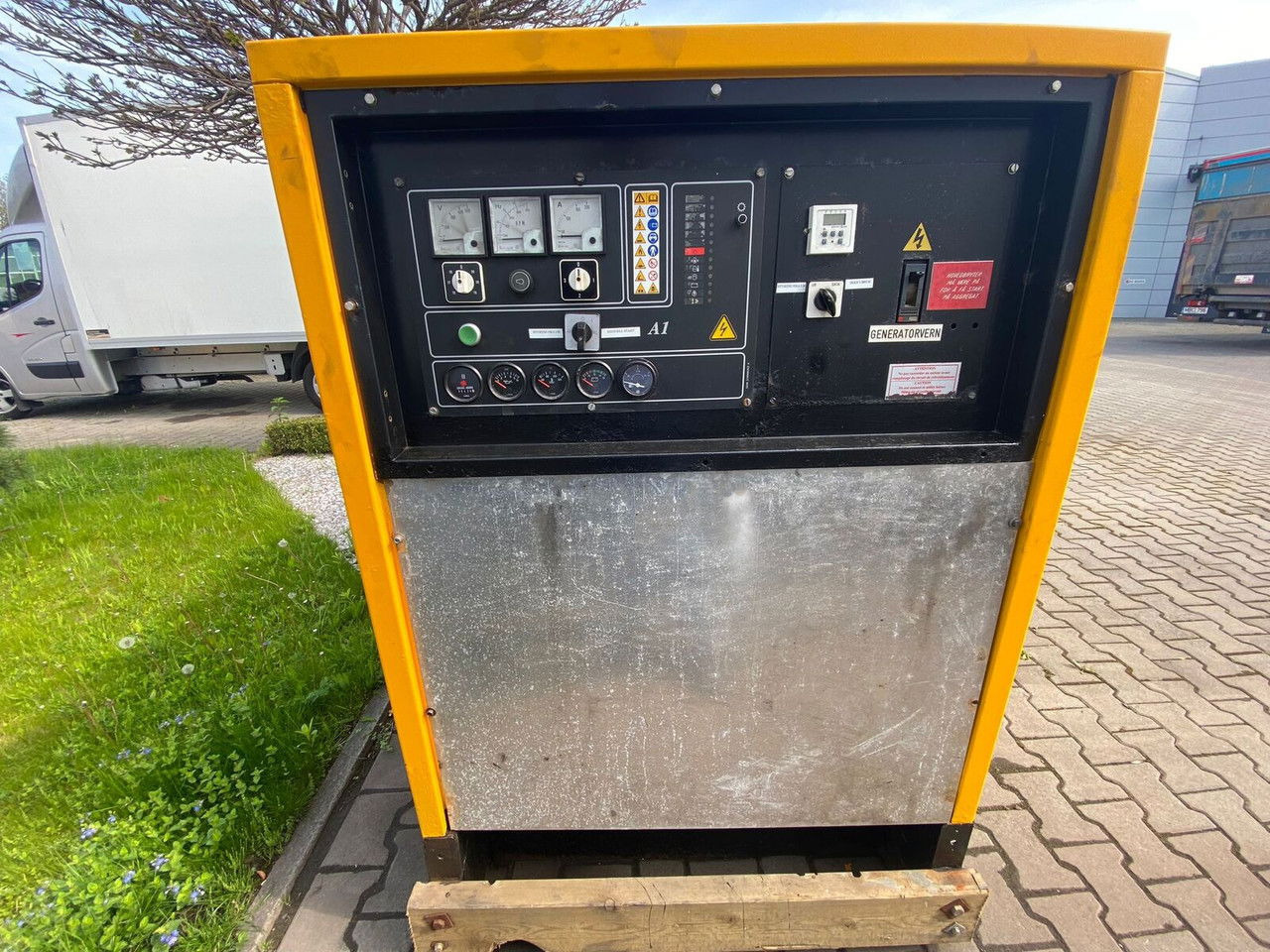 SDMO NS 60 W M, Silent generator 60kVA, 48KW NS 60 W M, Silent generator 60kVA, 48KW - Generatorski set: slika SDMO NS 60 W M, Silent generator 60kVA, 48KW NS 60 W M, Silent generator 60kVA, 48KW - Generatorski set SDMO NS 60 W M, Silent generator 60kVA, 48KW NS 60 W M, Silent generator 60kVA, 48KW - Generatorski set: slika SDMO NS 60 W M, Silent generator 60kVA, 48KW NS 60 W M, Silent generator 60kVA, 48KW - Generatorski set