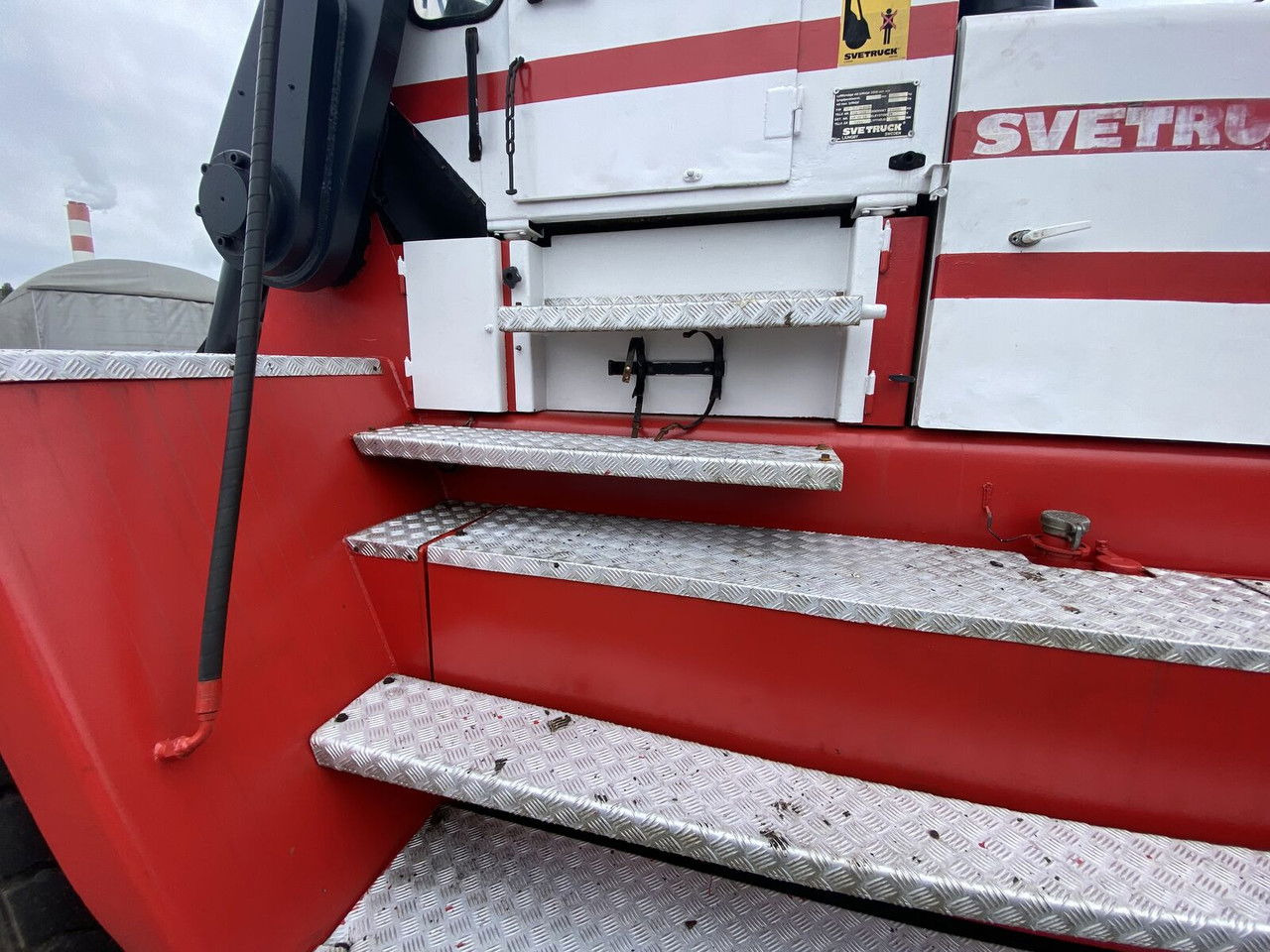 Viličar Svetruck TMF 12/9 HB / 1 Owner / Reach Stacker / Elme Sprea DER: slika Viličar Svetruck TMF 12/9 HB / 1 Owner / Reach Stacker / Elme Sprea DER Viličar Svetruck TMF 12/9 HB / 1 Owner / Reach Stacker / Elme Sprea DER: slika Viličar Svetruck TMF 12/9 HB / 1 Owner / Reach Stacker / Elme Sprea DER