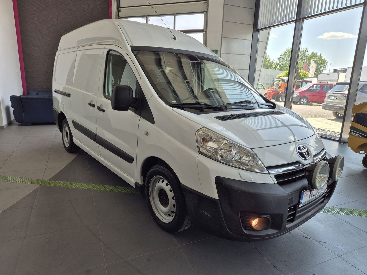 Toyota ProAce 2.0 D4-D / 1 Owner / LOW KM / Webasto / Service CAR - Mali kombi: slika Toyota ProAce 2.0 D4-D / 1 Owner / LOW KM / Webasto / Service CAR - Mali kombi Toyota ProAce 2.0 D4-D / 1 Owner / LOW KM / Webasto / Service CAR - Mali kombi: slika Toyota ProAce 2.0 D4-D / 1 Owner / LOW KM / Webasto / Service CAR - Mali kombi