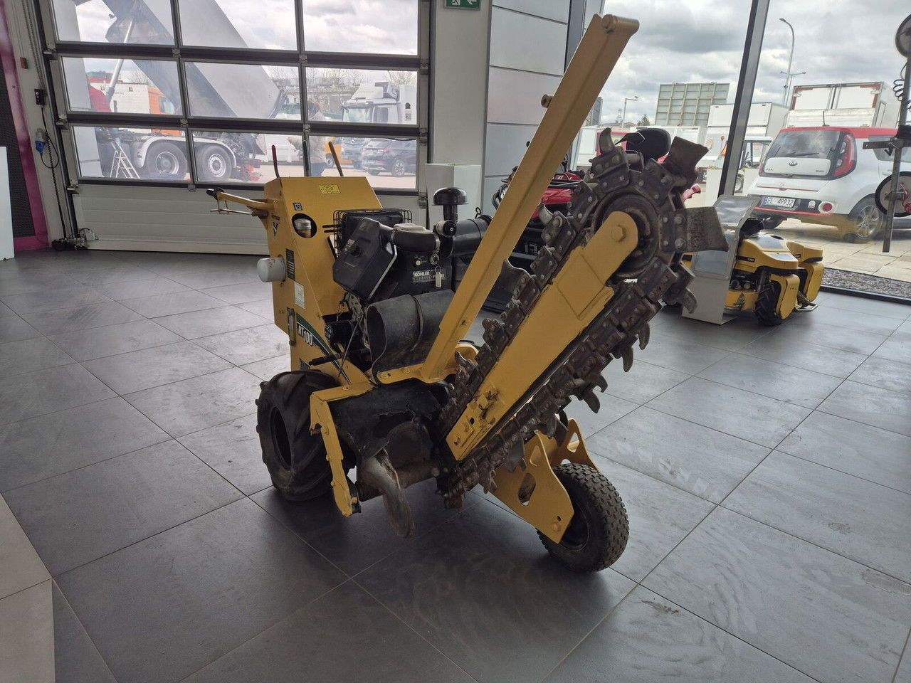 VERMEER Vermeer RT 100 / Trench SAW / Mini Chain Excavator / IDE AL FOR Cables - Trenčer: slika VERMEER Vermeer RT 100 / Trench SAW / Mini Chain Excavator / IDE AL FOR Cables - Trenčer VERMEER Vermeer RT 100 / Trench SAW / Mini Chain Excavator / IDE AL FOR Cables - Trenčer: slika VERMEER Vermeer RT 100 / Trench SAW / Mini Chain Excavator / IDE AL FOR Cables - Trenčer