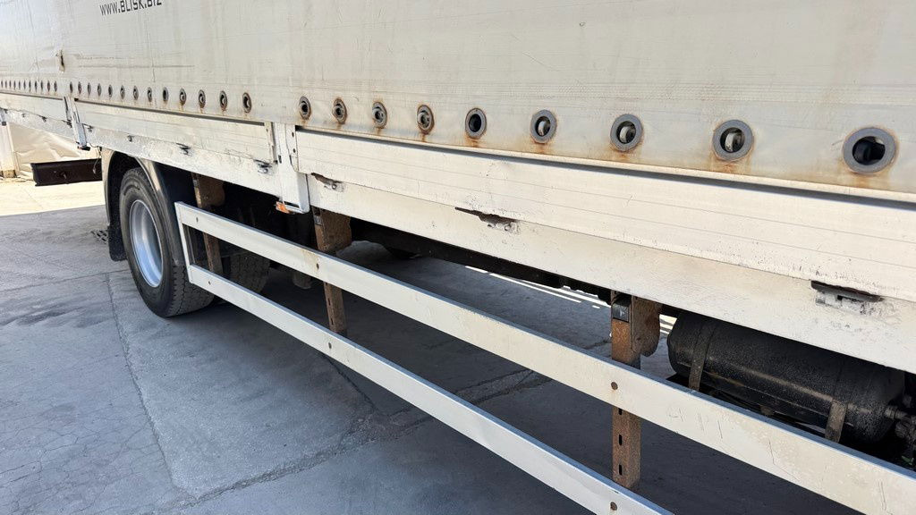 Iveco EuroCargo 160 E24 4X2 tarpaulin - air condition - Kamion s ceradom: slika Iveco EuroCargo 160 E24 4X2 tarpaulin - air condition - Kamion s ceradom Iveco EuroCargo 160 E24 4X2 tarpaulin - air condition - Kamion s ceradom: slika Iveco EuroCargo 160 E24 4X2 tarpaulin - air condition - Kamion s ceradom