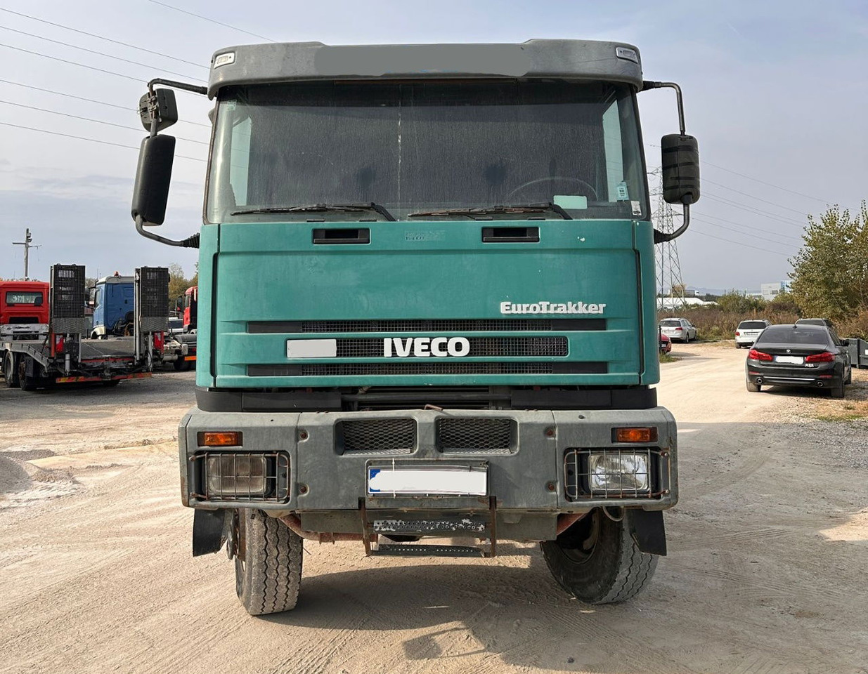 Iveco Eurotrakker 260E35W 6x6 mixer - 7m3 - Automješalica: slika  Iveco Eurotrakker 260E35W 6x6 mixer - 7m3 - Automješalica Iveco Eurotrakker 260E35W 6x6 mixer - 7m3 - Automješalica: slika  Iveco Eurotrakker 260E35W 6x6 mixer - 7m3 - Automješalica