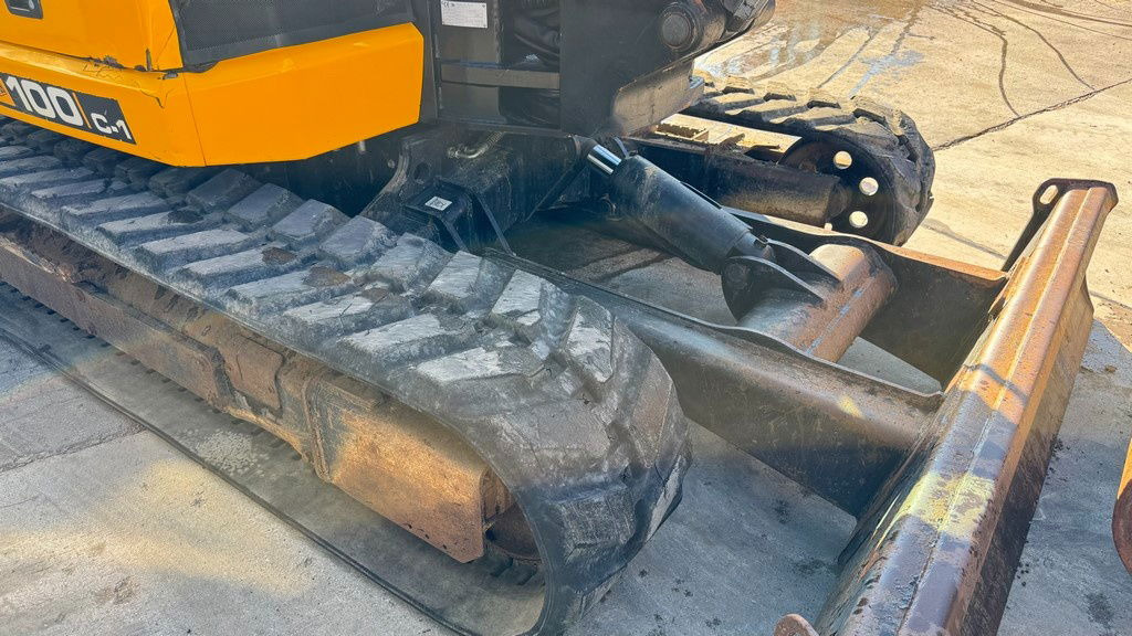 JCB 100C-1 - 3X Buckets - 2018 Year - 4300 Hours - Mini bager: slika JCB 100C-1 - 3X Buckets - 2018 Year - 4300 Hours - Mini bager JCB 100C-1 - 3X Buckets - 2018 Year - 4300 Hours - Mini bager: slika JCB 100C-1 - 3X Buckets - 2018 Year - 4300 Hours - Mini bager
