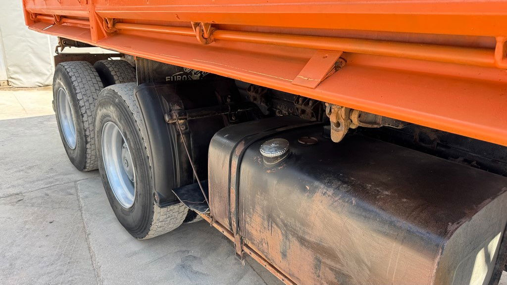 MAN 26.372 6x4 meiller tipper - Kiper: slika MAN 26.372 6x4 meiller tipper - Kiper MAN 26.372 6x4 meiller tipper - Kiper: slika MAN 26.372 6x4 meiller tipper - Kiper