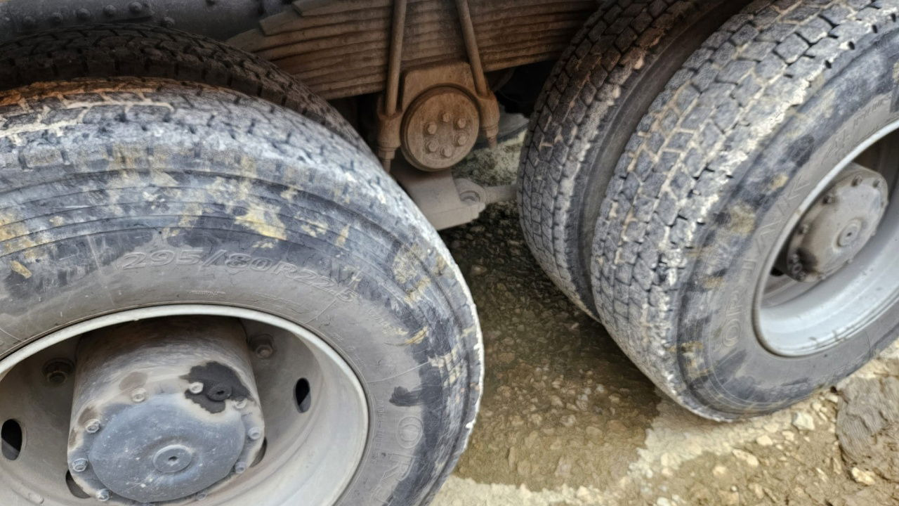 MAN FE 410A 6x4 mixer - 7m3 - euro 3 - Automješalica: slika MAN FE 410A 6x4 mixer - 7m3 - euro 3 - Automješalica MAN FE 410A 6x4 mixer - 7m3 - euro 3 - Automješalica: slika MAN FE 410A 6x4 mixer - 7m3 - euro 3 - Automješalica