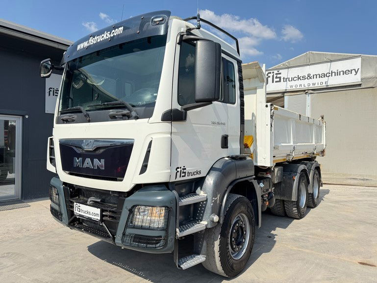 MAN TGS 26.440 6X4 bordmatic tipper - euro 6 - Kiper: slika MAN TGS 26.440 6X4 bordmatic tipper - euro 6 - Kiper MAN TGS 26.440 6X4 bordmatic tipper - euro 6 - Kiper: slika MAN TGS 26.440 6X4 bordmatic tipper - euro 6 - Kiper