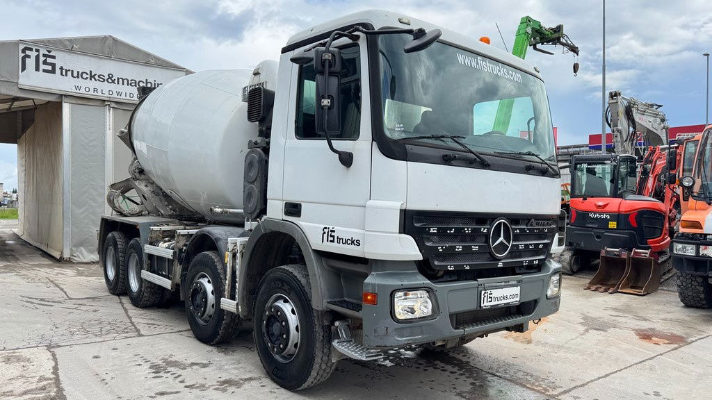 Mercedes-Benz Actros 3241 8x4 mixer 9m3 - Automješalica: slika Mercedes-Benz Actros 3241 8x4 mixer 9m3 - Automješalica Mercedes-Benz Actros 3241 8x4 mixer 9m3 - Automješalica: slika Mercedes-Benz Actros 3241 8x4 mixer 9m3 - Automješalica