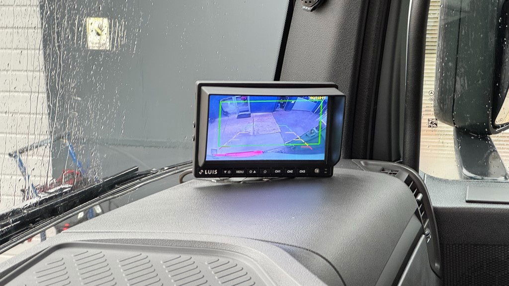 Zakup  Mercedes-Benz Arocs 2651 6X4 meiller bordmatic tipper Mercedes-Benz Arocs 2651 6X4 meiller bordmatic tipper: slika Zakup  Mercedes-Benz Arocs 2651 6X4 meiller bordmatic tipper Mercedes-Benz Arocs 2651 6X4 meiller bordmatic tipper