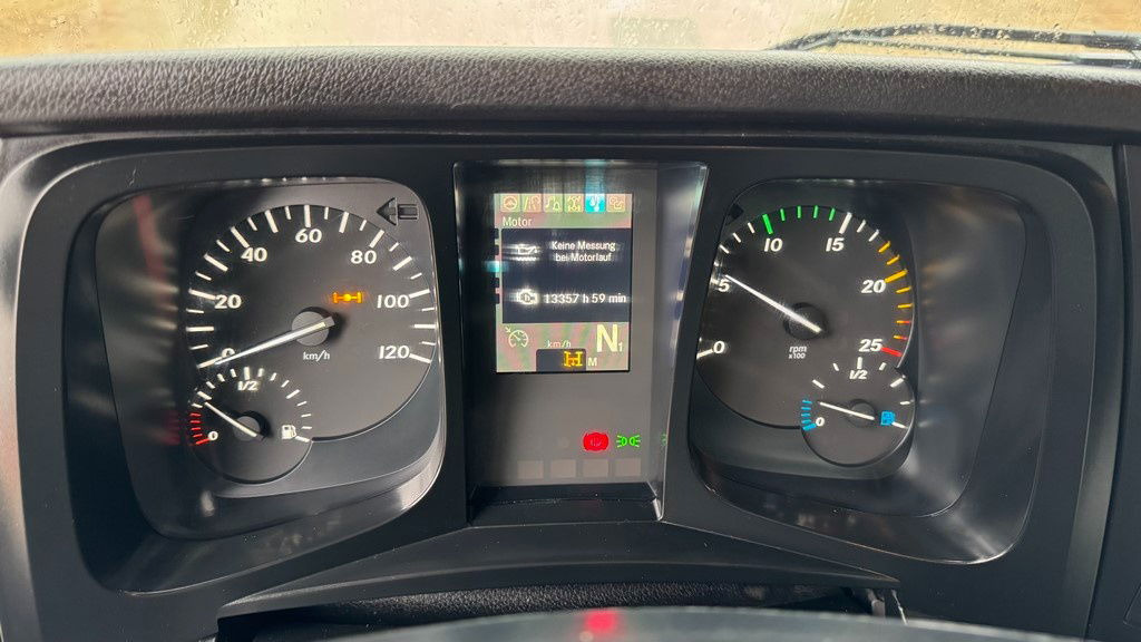 Zakup  Mercedes-Benz Arocs 2651 6X4 meiller bordmatic tipper Mercedes-Benz Arocs 2651 6X4 meiller bordmatic tipper: slika Zakup  Mercedes-Benz Arocs 2651 6X4 meiller bordmatic tipper Mercedes-Benz Arocs 2651 6X4 meiller bordmatic tipper