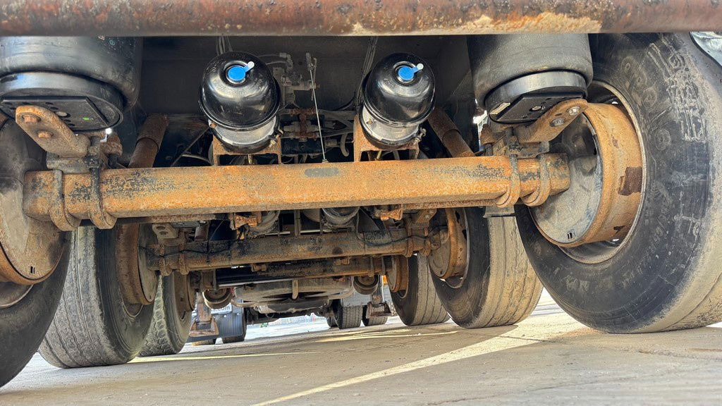 Kiper poluprikolica Schwarzmüller 3A Stmks/E 3-Axle Tipper Trailer - lift axle: slika Kiper poluprikolica Schwarzmüller 3A Stmks/E 3-Axle Tipper Trailer - lift axle Kiper poluprikolica Schwarzmüller 3A Stmks/E 3-Axle Tipper Trailer - lift axle: slika Kiper poluprikolica Schwarzmüller 3A Stmks/E 3-Axle Tipper Trailer - lift axle