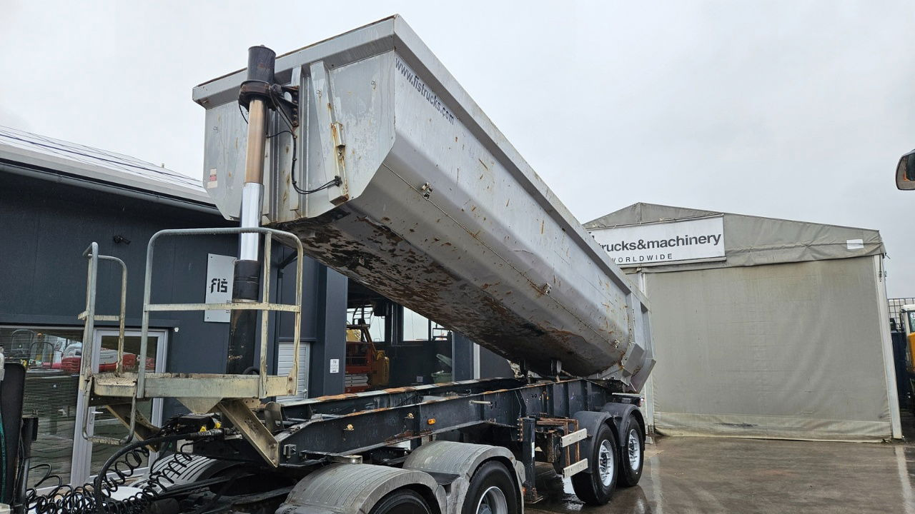 Schwarzmüller HKS2/E - Mulda - EU Trailer - Kiper poluprikolica: slika Schwarzmüller HKS2/E - Mulda - EU Trailer - Kiper poluprikolica Schwarzmüller HKS2/E - Mulda - EU Trailer - Kiper poluprikolica: slika Schwarzmüller HKS2/E - Mulda - EU Trailer - Kiper poluprikolica