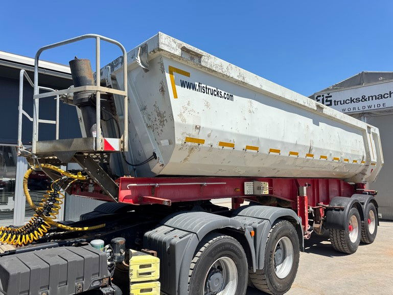 Schwarzmüller K202 2-Axle Tipper - Taurpaulin - Kiper poluprikolica: slika Schwarzmüller K202 2-Axle Tipper - Taurpaulin - Kiper poluprikolica Schwarzmüller K202 2-Axle Tipper - Taurpaulin - Kiper poluprikolica: slika Schwarzmüller K202 2-Axle Tipper - Taurpaulin - Kiper poluprikolica