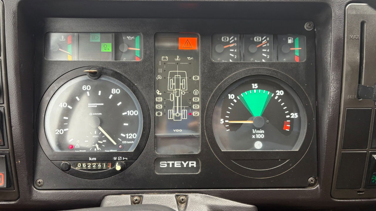 Kamion s ceradom Steyr 12M18 4X4 stake body - 62.000km: slika Kamion s ceradom Steyr 12M18 4X4 stake body - 62.000km