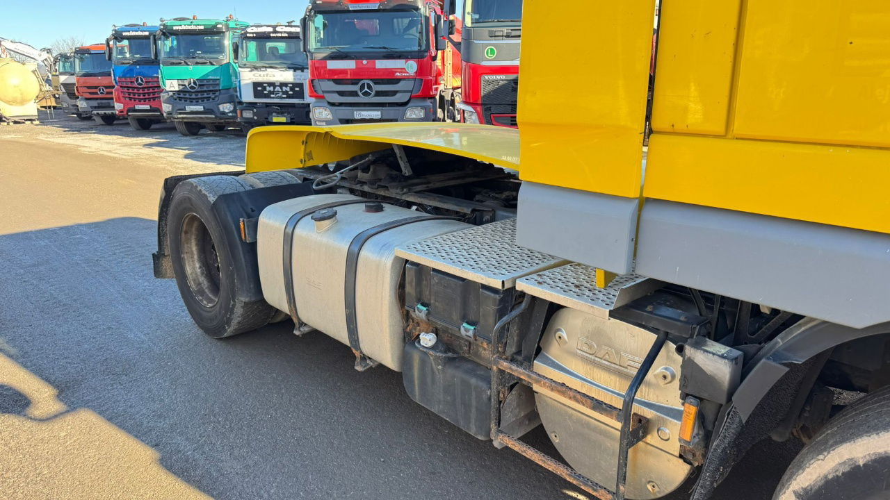 DAF XF 105.460 4x2 tractor unit - manual gear - Tegljač: slika DAF XF 105.460 4x2 tractor unit - manual gear - Tegljač DAF XF 105.460 4x2 tractor unit - manual gear - Tegljač: slika DAF XF 105.460 4x2 tractor unit - manual gear - Tegljač