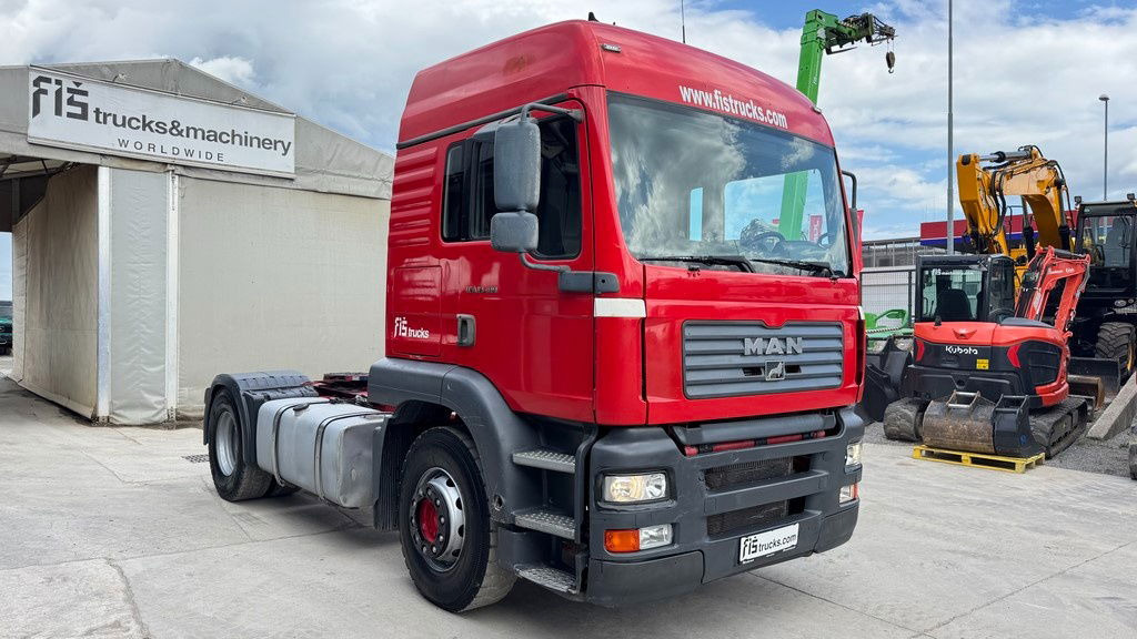 MAN TGA 18.413 4X2 tractor unit - Tegljač: slika MAN TGA 18.413 4X2 tractor unit - Tegljač MAN TGA 18.413 4X2 tractor unit - Tegljač: slika MAN TGA 18.413 4X2 tractor unit - Tegljač