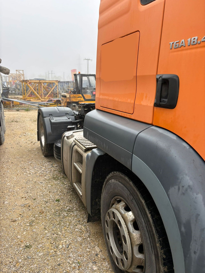 MAN TGA 18.430 4x2 tractor unit - new tyres - Tegljač: slika MAN TGA 18.430 4x2 tractor unit - new tyres - Tegljač MAN TGA 18.430 4x2 tractor unit - new tyres - Tegljač: slika MAN TGA 18.430 4x2 tractor unit - new tyres - Tegljač