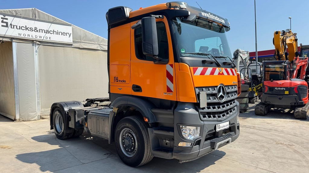 Mercedes-Benz Arocs 1845 HAD 4X4 tractor unit - tipp. hydraulics - retarder - Tegljač: slika Mercedes-Benz Arocs 1845 HAD 4X4 tractor unit - tipp. hydraulics - retarder - Tegljač Mercedes-Benz Arocs 1845 HAD 4X4 tractor unit - tipp. hydraulics - retarder - Tegljač: slika Mercedes-Benz Arocs 1845 HAD 4X4 tractor unit - tipp. hydraulics - retarder - Tegljač