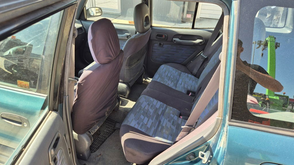SUV Toyota RAV4 2.0 - Petrol - Automatic: slika SUV Toyota RAV4 2.0 - Petrol - Automatic