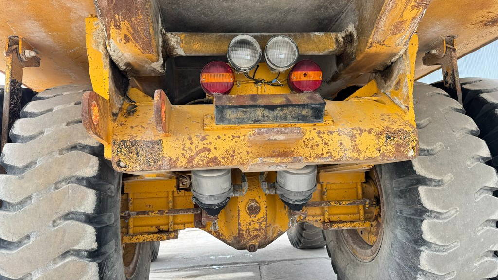Zakup Volvo BM 425C - 1986 Year  Volvo BM 425C - 1986 Year: slika Zakup Volvo BM 425C - 1986 Year  Volvo BM 425C - 1986 Year