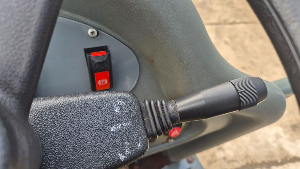 Mini istovarivač WACKER NEUSON 1001 - 2017 Year - 1540 Working Hours: slika Mini istovarivač WACKER NEUSON 1001 - 2017 Year - 1540 Working Hours Mini istovarivač WACKER NEUSON 1001 - 2017 Year - 1540 Working Hours: slika Mini istovarivač WACKER NEUSON 1001 - 2017 Year - 1540 Working Hours