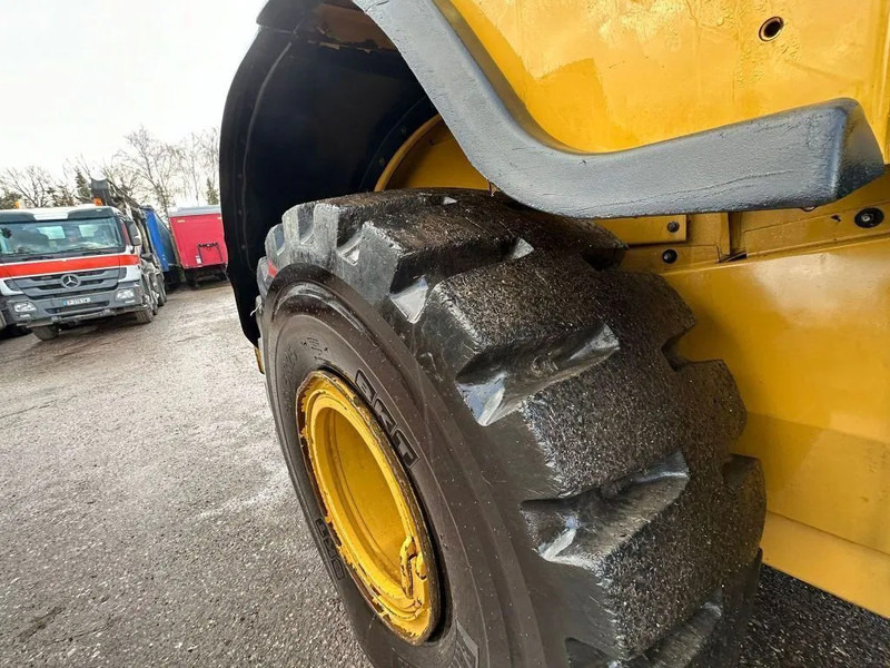 Caterpillar 950M Next Generation - Utovarivač na kotačima: slika Caterpillar 950M Next Generation - Utovarivač na kotačima Caterpillar 950M Next Generation - Utovarivač na kotačima: slika Caterpillar 950M Next Generation - Utovarivač na kotačima