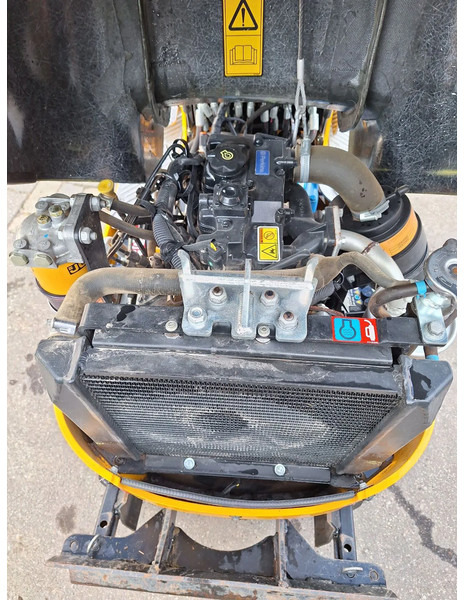 Mini bager JCB 8008 CTS: slika Mini bager JCB 8008 CTS