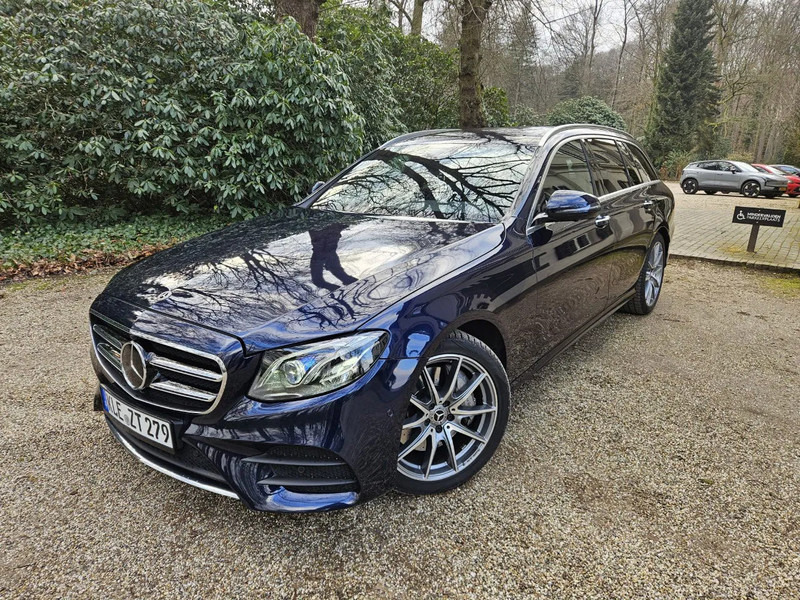 Mercedes-Benz E-Klasse E-Klasse - Automobil: slika Mercedes-Benz E-Klasse E-Klasse - Automobil Mercedes-Benz E-Klasse E-Klasse - Automobil: slika Mercedes-Benz E-Klasse E-Klasse - Automobil