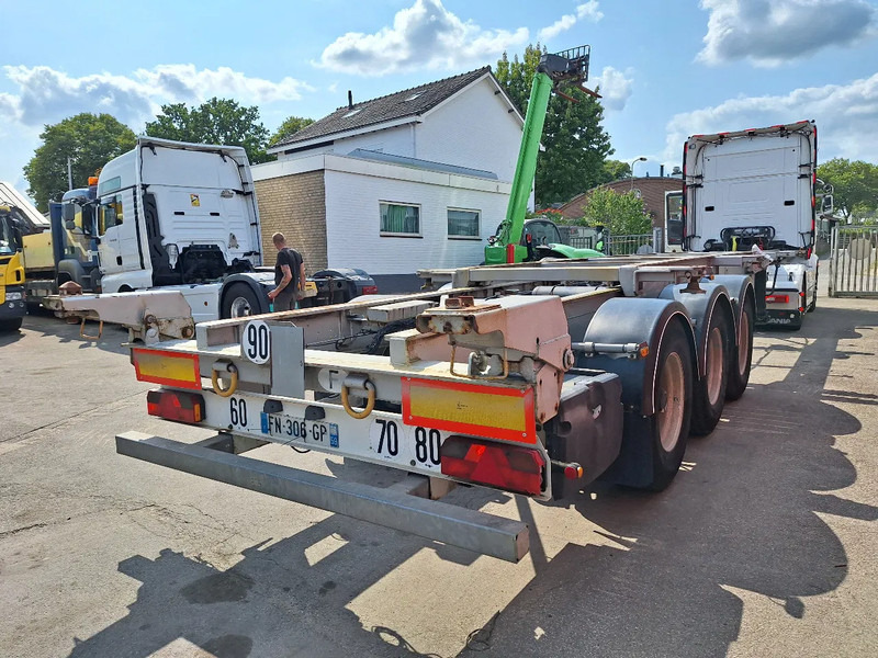 Trailor SYY3TT ADR - Transporter kontejnera/ Poluprikolica s izmjenjivim sanducima: slika Trailor SYY3TT ADR - Transporter kontejnera/ Poluprikolica s izmjenjivim sanducima Trailor SYY3TT ADR - Transporter kontejnera/ Poluprikolica s izmjenjivim sanducima: slika Trailor SYY3TT ADR - Transporter kontejnera/ Poluprikolica s izmjenjivim sanducima