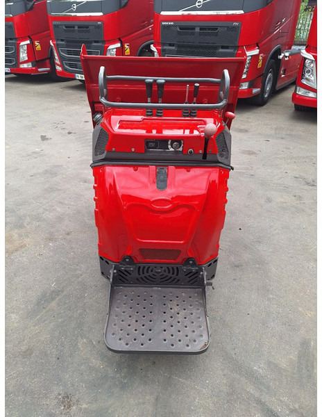 Yanmar C08 - Mini istovarivač: slika Yanmar C08 - Mini istovarivač Yanmar C08 - Mini istovarivač: slika Yanmar C08 - Mini istovarivač