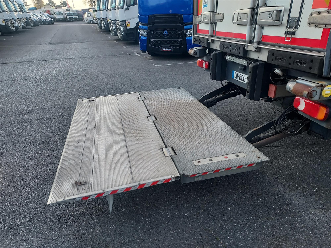 RENAULT Premium 270 - Kamion hladnjača: slika RENAULT Premium 270 - Kamion hladnjača RENAULT Premium 270 - Kamion hladnjača: slika RENAULT Premium 270 - Kamion hladnjača