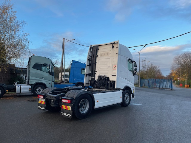 Volvo FH - Tegljač: slika Volvo FH - Tegljač Volvo FH - Tegljač: slika Volvo FH - Tegljač