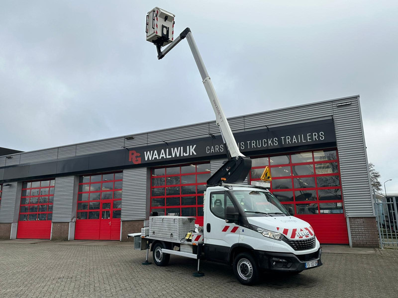 Iveco Daily 35S14 APK 29-08-2026, 4x gestempeld Km 64.779 - Dostavno vozilo: slika Iveco Daily 35S14 APK 29-08-2026, 4x gestempeld Km 64.779 - Dostavno vozilo Iveco Daily 35S14 APK 29-08-2026, 4x gestempeld Km 64.779 - Dostavno vozilo: slika Iveco Daily 35S14 APK 29-08-2026, 4x gestempeld Km 64.779 - Dostavno vozilo