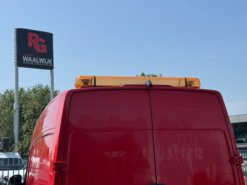Zakup MAN TGE 3.140 E Elektrisch APK 11-2025 Actieradius 130 km MAN TGE 3.140 E Elektrisch APK 11-2025 Actieradius 130 km: slika Zakup MAN TGE 3.140 E Elektrisch APK 11-2025 Actieradius 130 km MAN TGE 3.140 E Elektrisch APK 11-2025 Actieradius 130 km