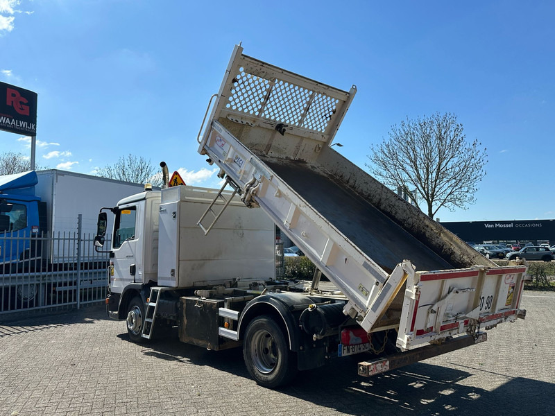 MAN TGL 8.220 2 sides tipper Kipper - Kiper: slika MAN TGL 8.220 2 sides tipper Kipper - Kiper MAN TGL 8.220 2 sides tipper Kipper - Kiper: slika MAN TGL 8.220 2 sides tipper Kipper - Kiper