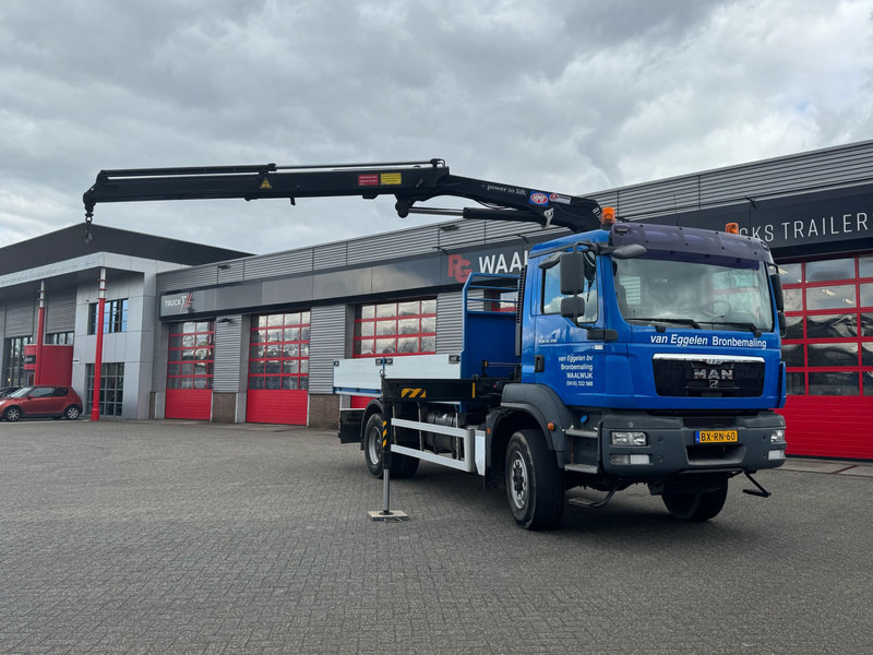 MAN TGM 18-290 4x4 Kraan met Open laadbak HMF Kraan 13 T - Kamion s kranom: slika MAN TGM 18-290 4x4 Kraan met Open laadbak HMF Kraan 13 T - Kamion s kranom MAN TGM 18-290 4x4 Kraan met Open laadbak HMF Kraan 13 T - Kamion s kranom: slika MAN TGM 18-290 4x4 Kraan met Open laadbak HMF Kraan 13 T - Kamion s kranom