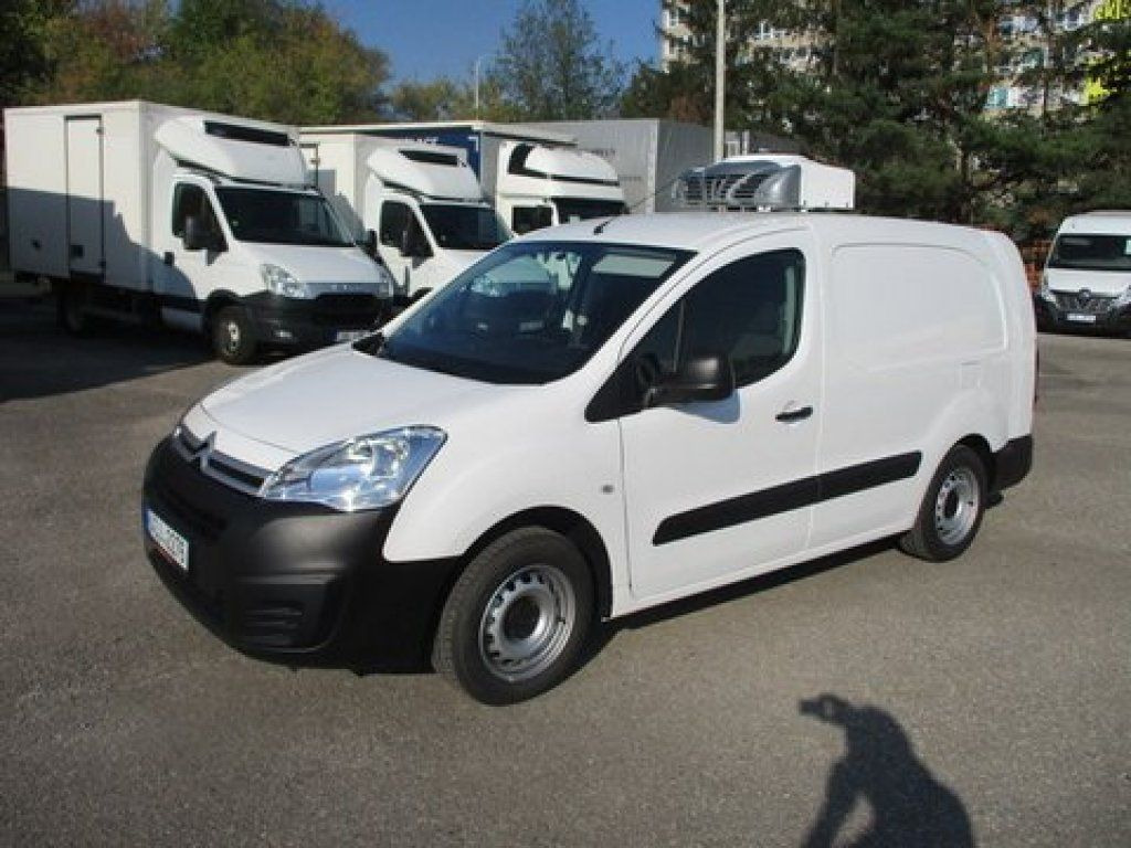 Citroën Berlingo freezer - Dostavno vozilo hladnjača: slika Citroën Berlingo freezer - Dostavno vozilo hladnjača Citroën Berlingo freezer - Dostavno vozilo hladnjača: slika Citroën Berlingo freezer - Dostavno vozilo hladnjača