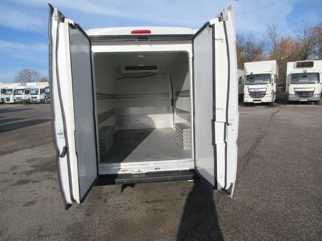 Citroën Jumper L4H2 - Dostavno vozilo hladnjača: slika Citroën Jumper L4H2 - Dostavno vozilo hladnjača Citroën Jumper L4H2 - Dostavno vozilo hladnjača: slika Citroën Jumper L4H2 - Dostavno vozilo hladnjača